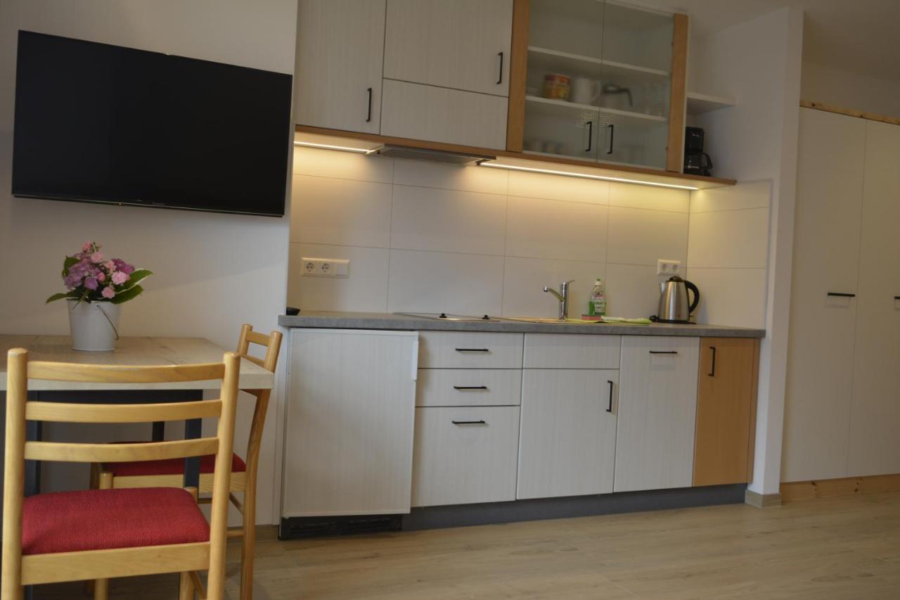 Haus Talblick "Wallbug" Ferienwohnung 1 Naturns Eksteriør bilde